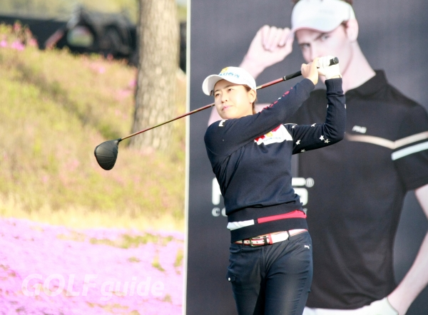 CreaS F&C 제40회 KLPGA 챔피언십 1R 박민지 1번홀 티 샷