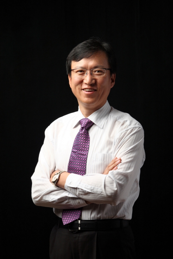 (주)휴온스글로벌 윤성태 부회장