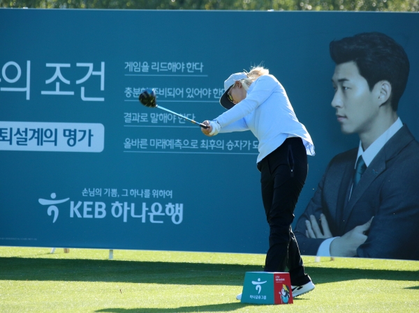 2018 LPGA KEB하나은행챔피언십 2R 미셸 위 티 샷