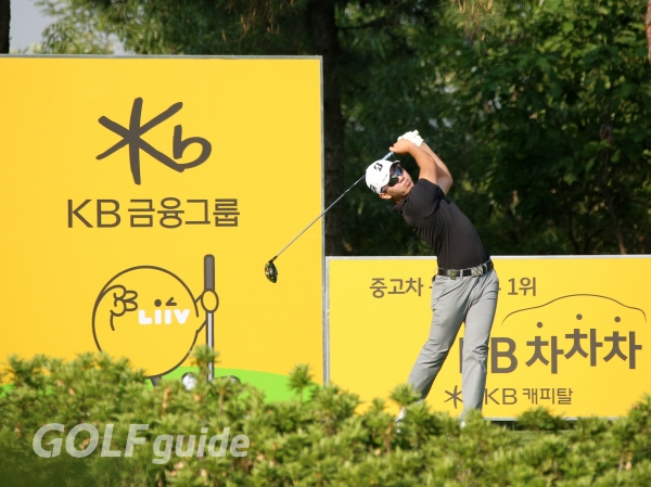 KB금융 리브챔피언십 1R 11번홀 정석희 티 샷